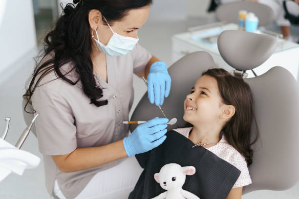 Best Emergency Broken Tooth Repair in Lansing, IL